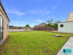 Garden - click for photo gallery